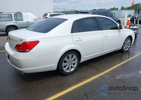 2005 Toyota Avalon Xls из США, поврежденный, VIN 4T1BK36B15U001571
